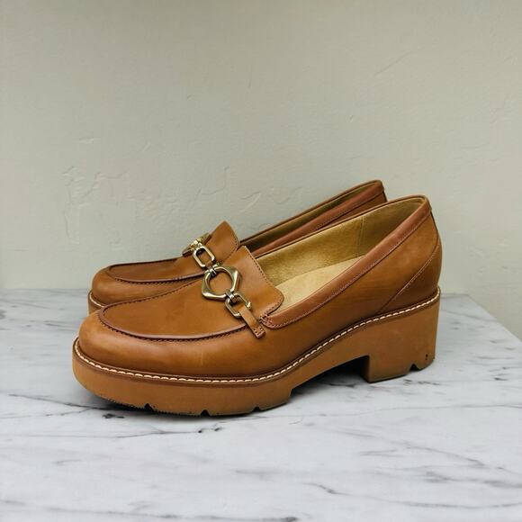 Naturalizer Cabaret Tan Leather Slip On Loafers Women’s Size 8 - Picture 1 of 9